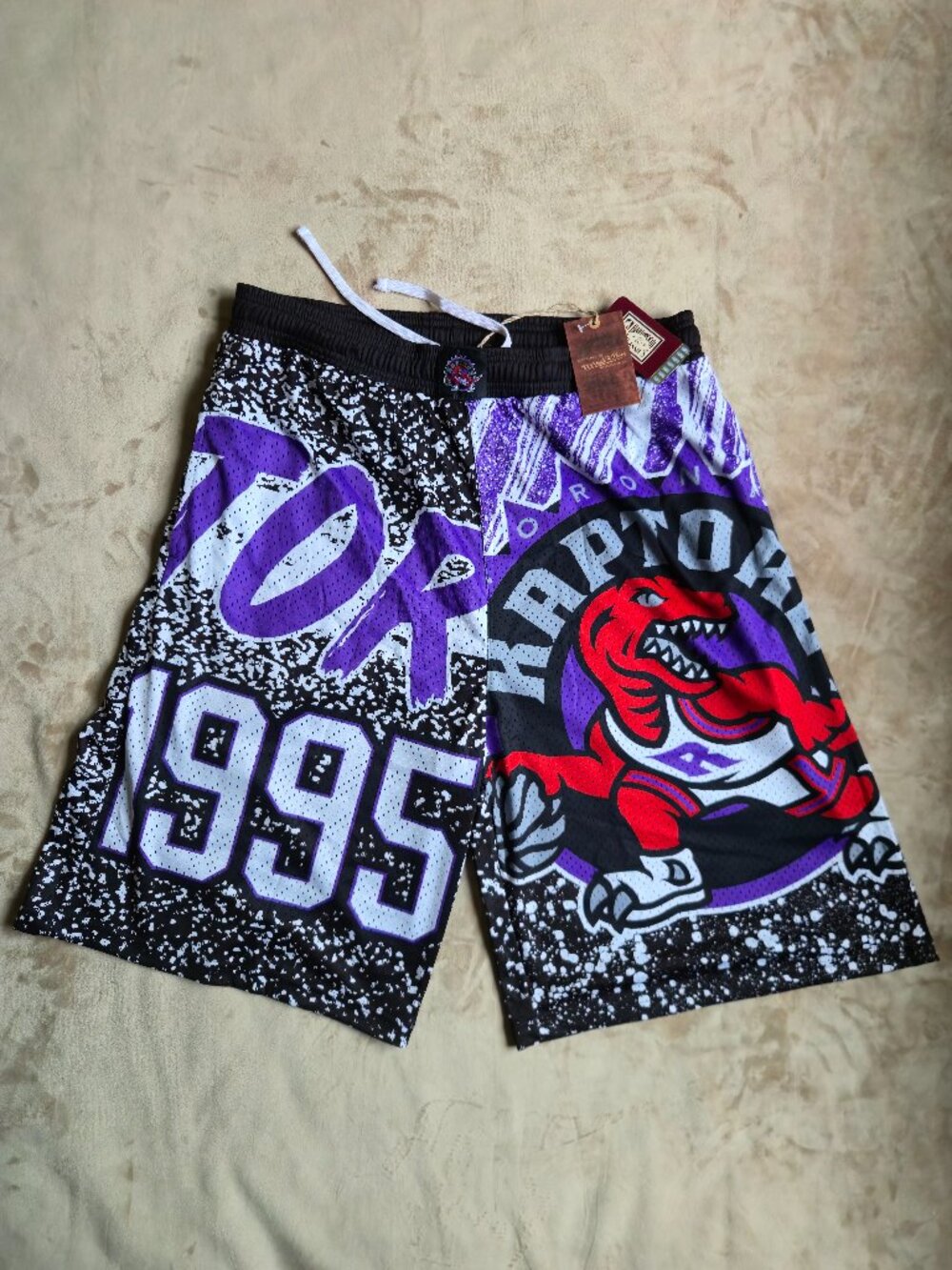 NWT Mitchell & Ness NBA Toronto Raptors 1995 Sublimated Mesh Shorts Purple 2XLT